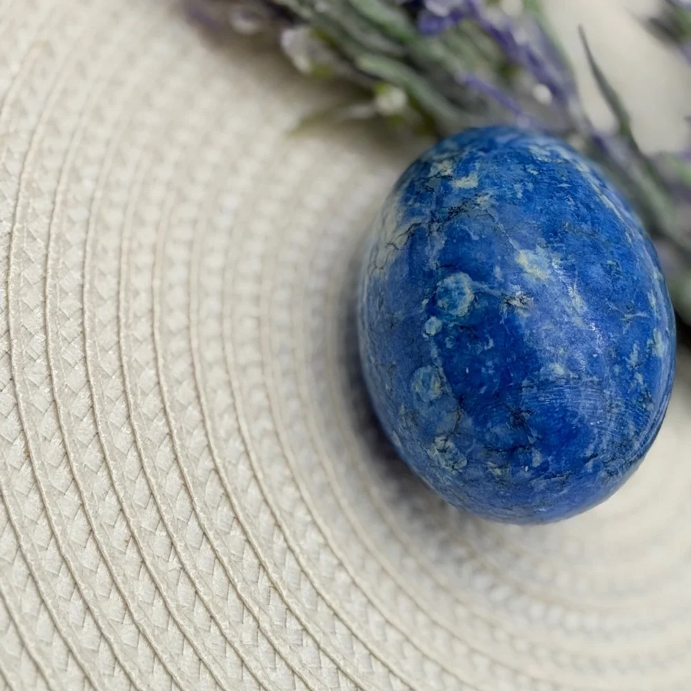 Vintage Natural Polished Stone Eggs Set of 4 Lapis Jade Alabaster Decorative